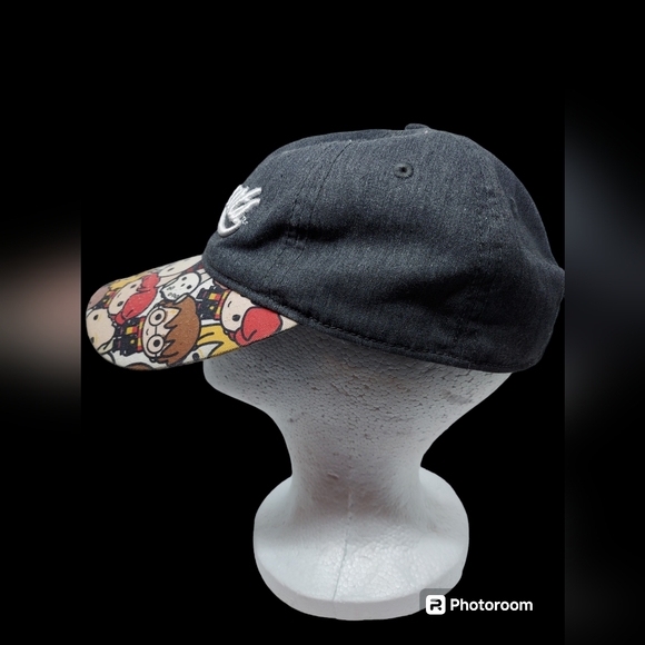 Harry Potter Hogwarts Baseball Hat - Picture 3 of 5